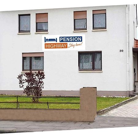Pension Highway Bünde Eksteriør billede